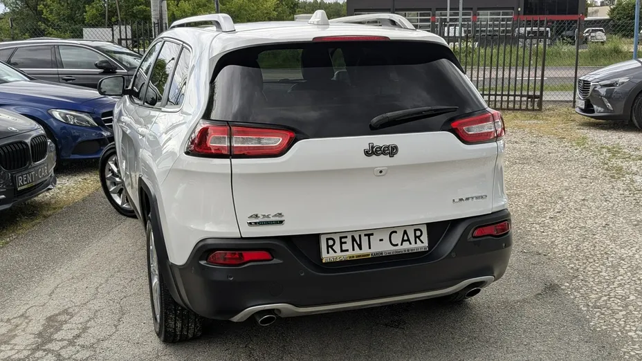 JEEP Cherokee -