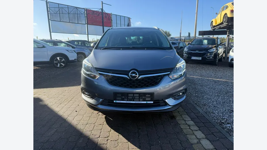 OPEL Zafira -