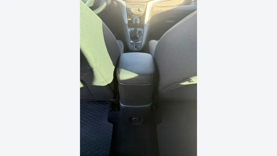 OPEL Zafira -