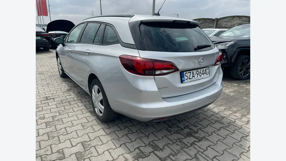 OPEL Astra -