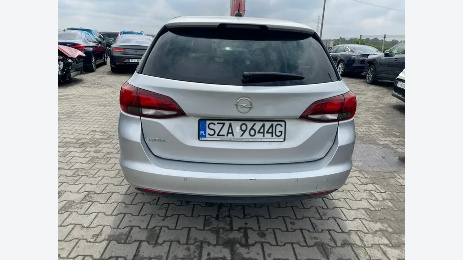 OPEL Astra -