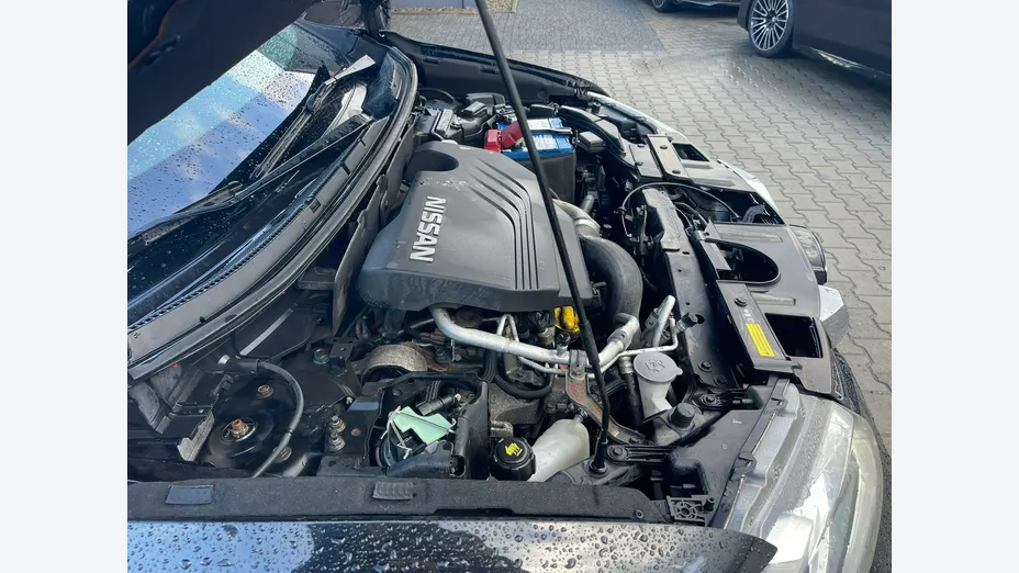NISSAN X-Trail -