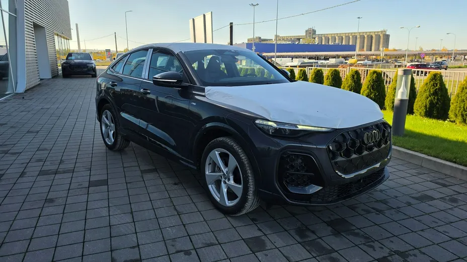 AUDI Q5 Sportback -