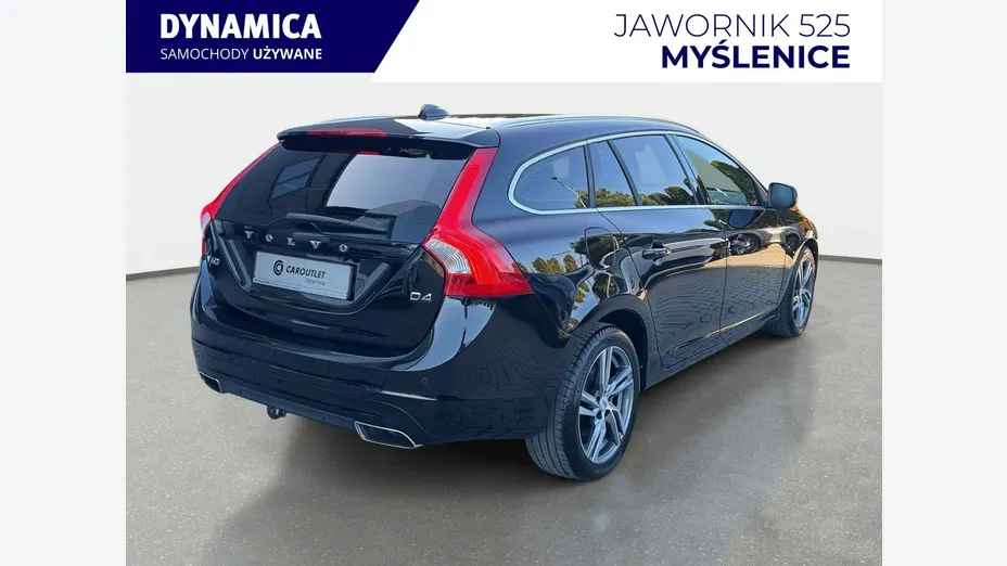 VOLVO V60 -