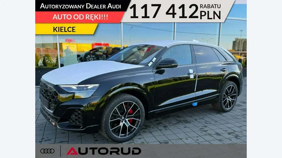 AUDI Q8 -