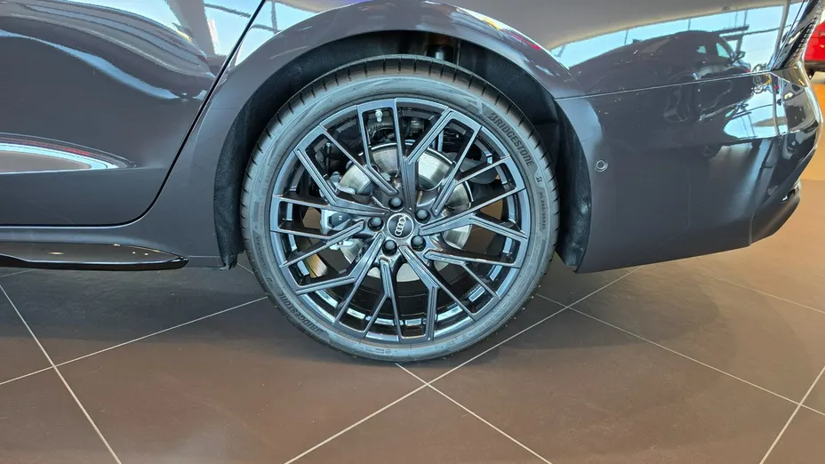 AUDI A6 Avant -
