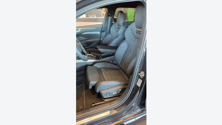 AUDI A6 Avant -
