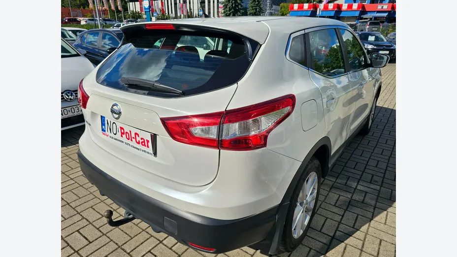 NISSAN Qashqai -