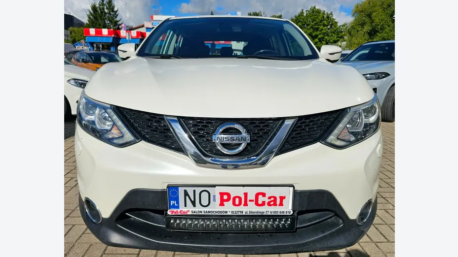 NISSAN Qashqai -