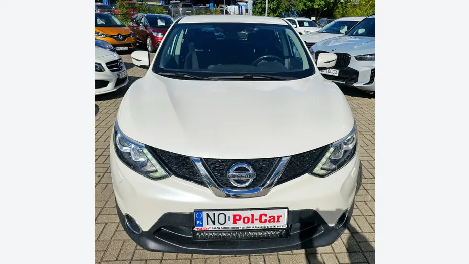 NISSAN Qashqai -