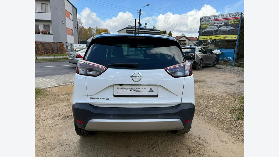 OPEL Crossland X -