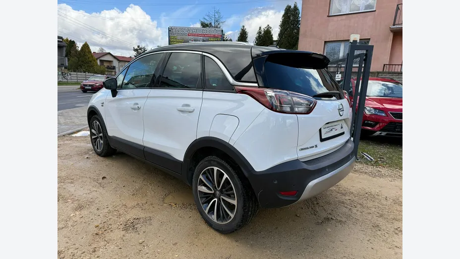 OPEL Crossland X -