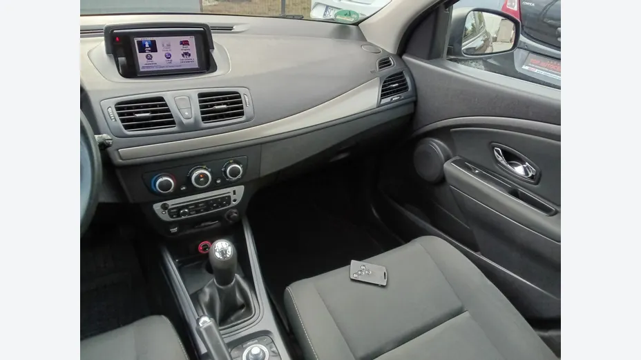 RENAULT Megane -