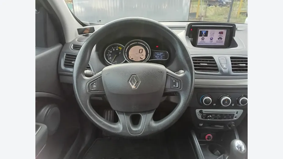RENAULT Megane -