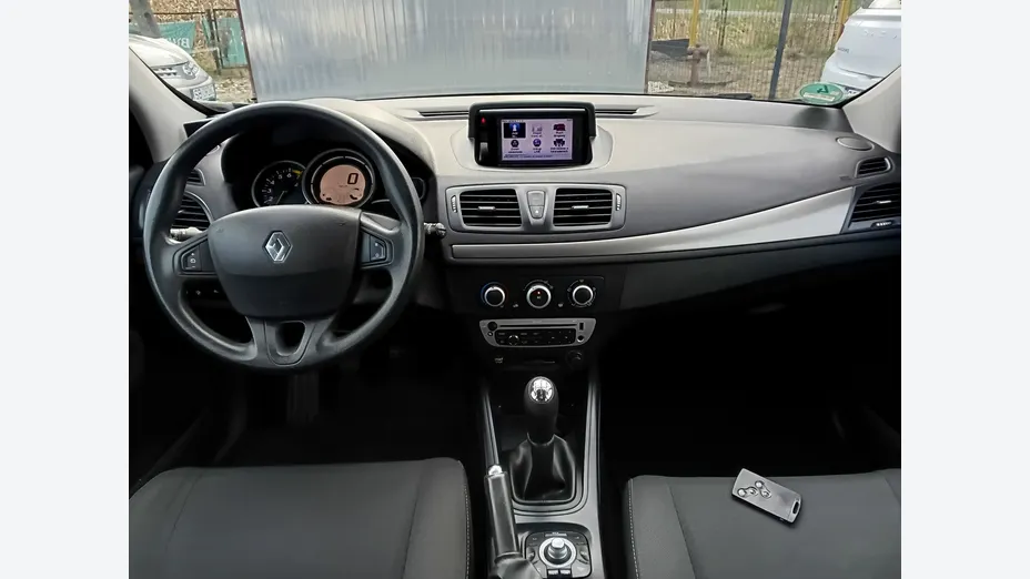 RENAULT Megane -