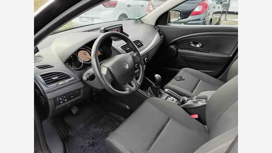 RENAULT Megane -