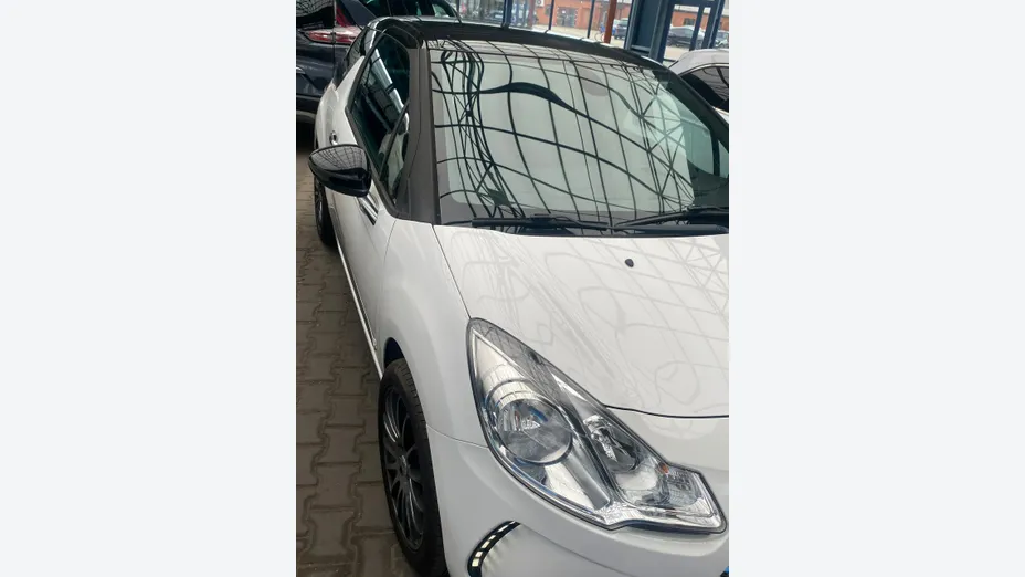 CITROEN DS3 -