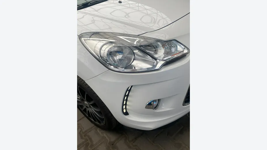 CITROEN DS3 -