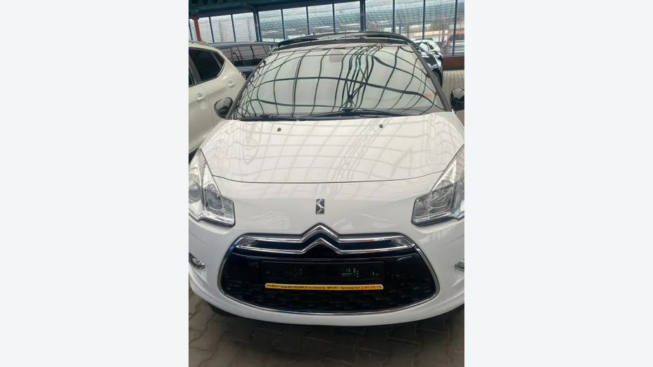 CITROEN DS3 -