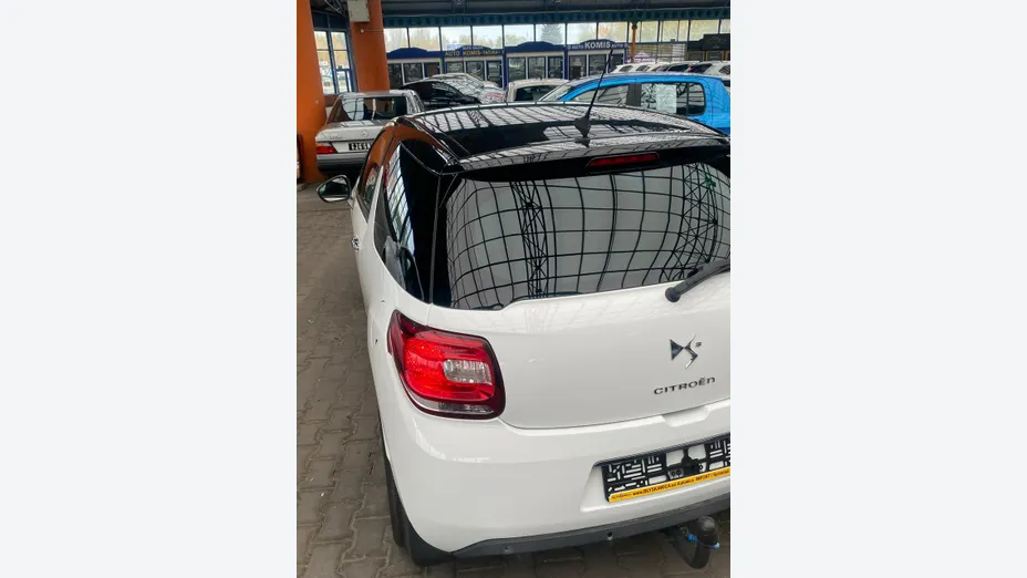 CITROEN DS3 -