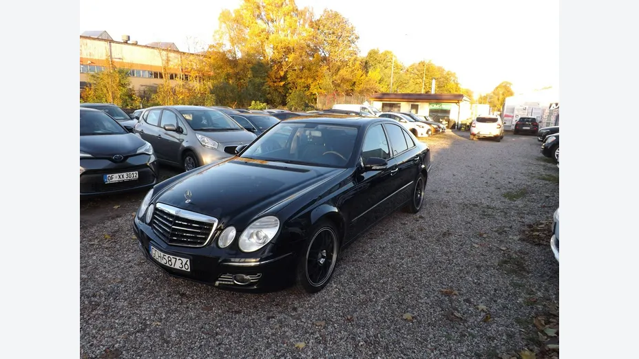 MERCEDES-BENZ E Klasa -