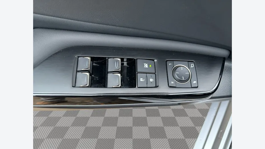 LEXUS ES -