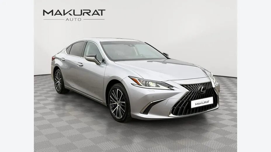 LEXUS ES -