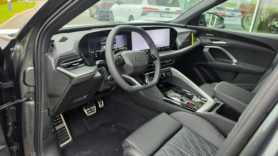 AUDI SQ5 -