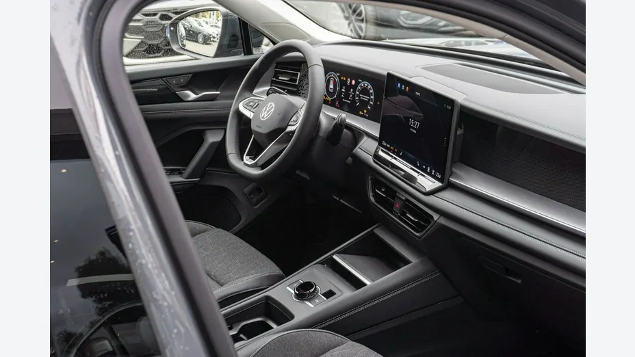 VOLKSWAGEN Tayron -