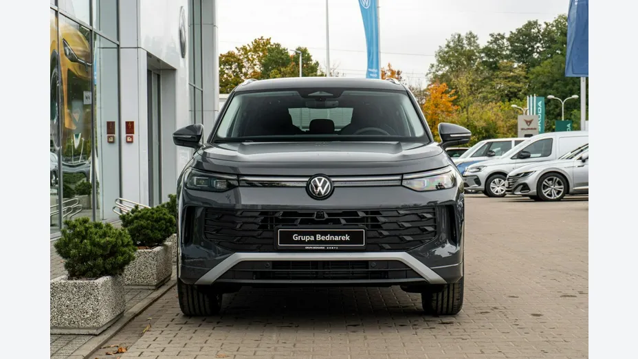 VOLKSWAGEN Tayron -