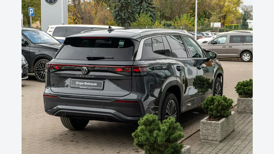 VOLKSWAGEN Tayron -