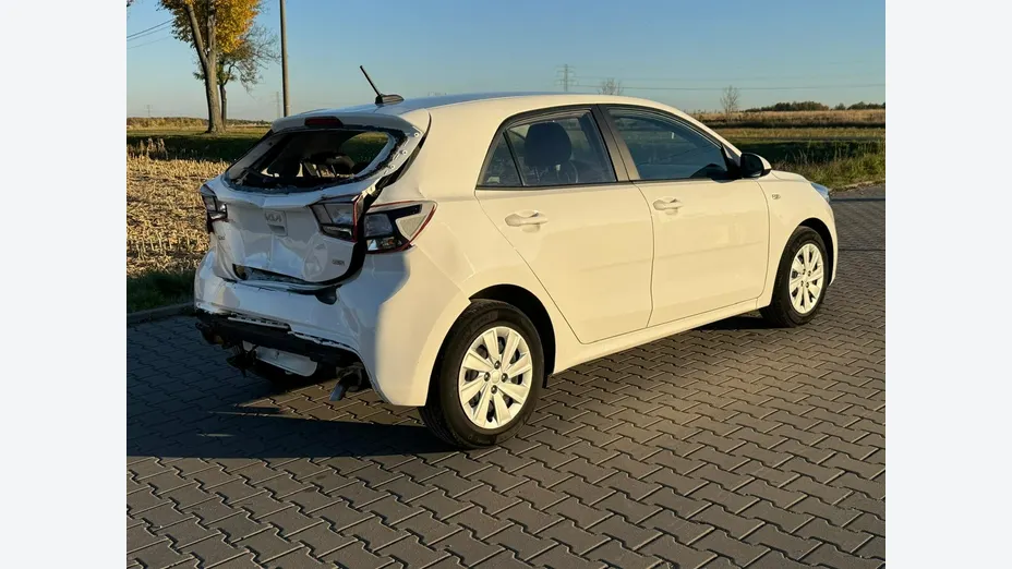 KIA Rio -