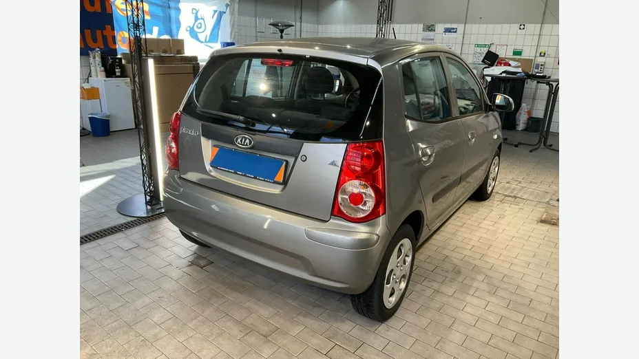 KIA Picanto -
