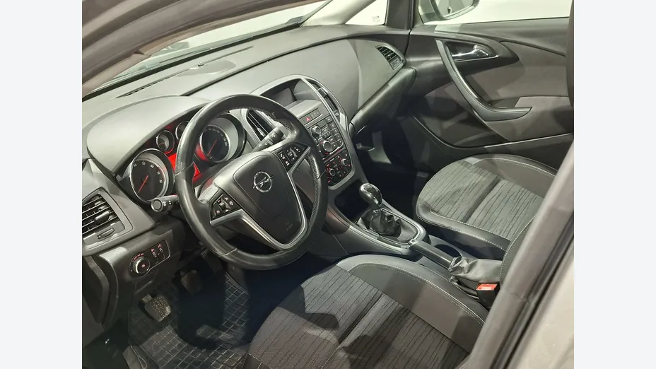 OPEL Astra -