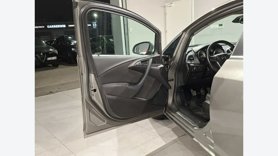 OPEL Astra -