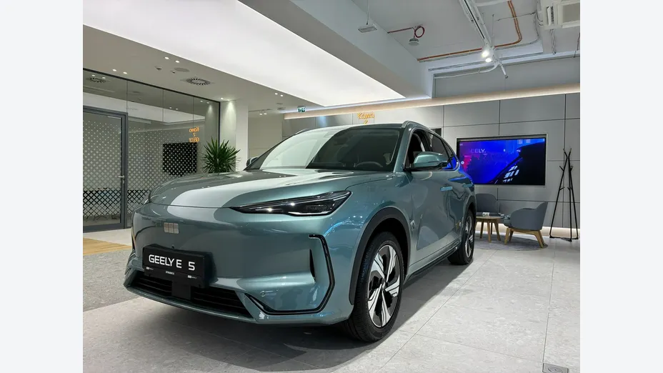 GEELY EX5 -