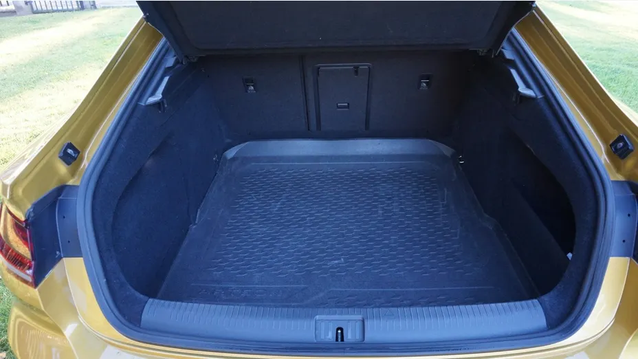 VOLKSWAGEN Arteon -