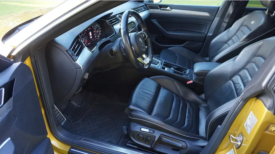 VOLKSWAGEN Arteon -