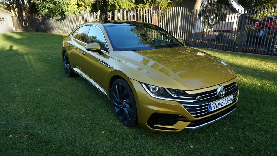 VOLKSWAGEN Arteon -