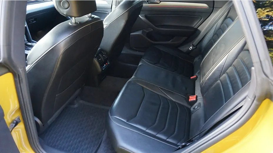 VOLKSWAGEN Arteon -