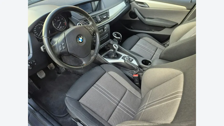 BMW X1 -