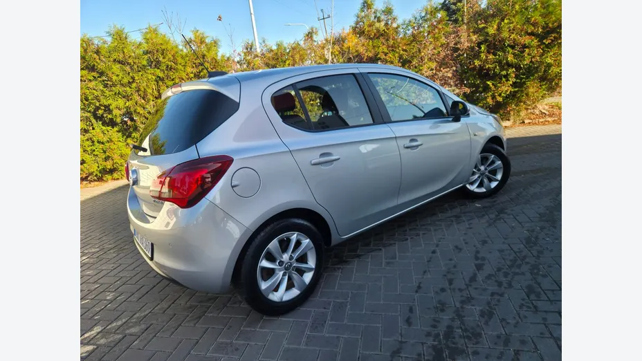 OPEL Corsa -