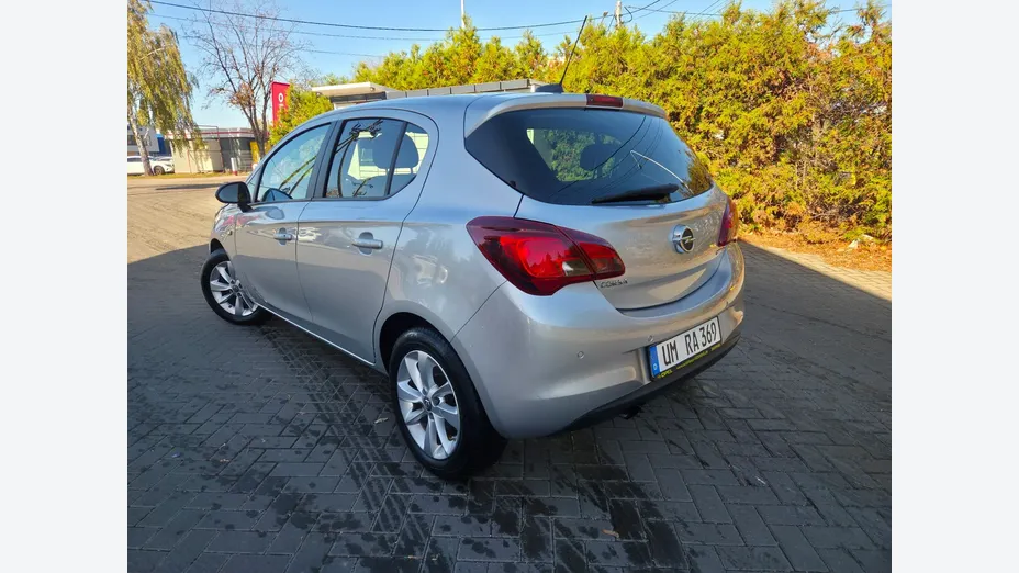 OPEL Corsa -
