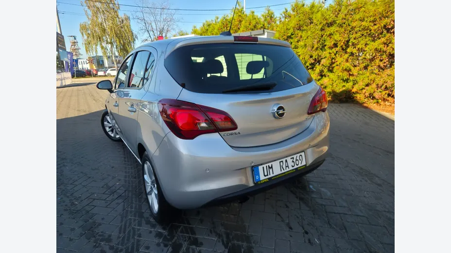 OPEL Corsa -