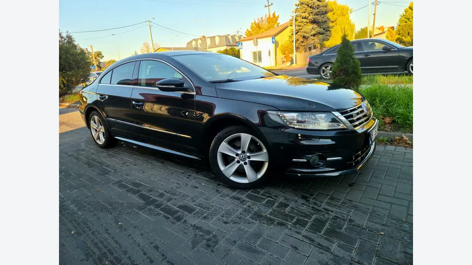 VOLKSWAGEN CC -