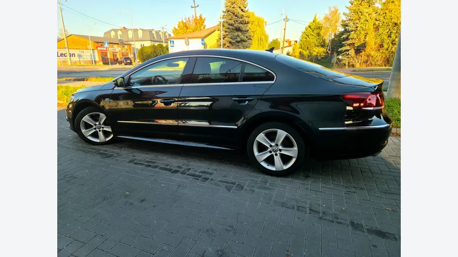 VOLKSWAGEN CC -