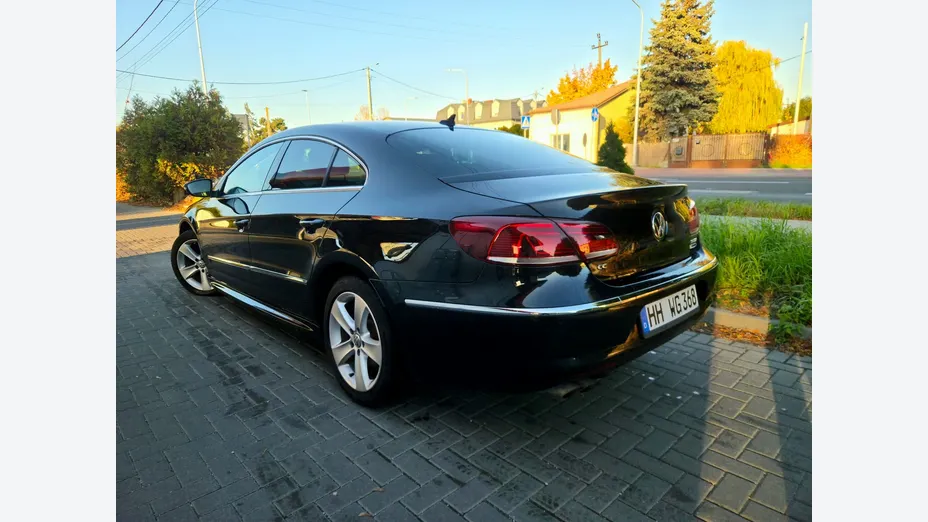 VOLKSWAGEN CC -