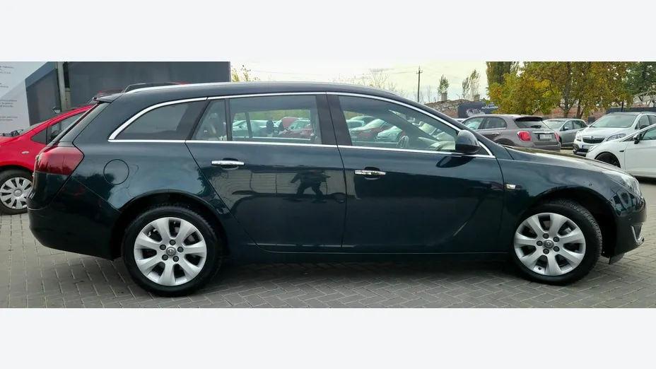 OPEL Insignia -