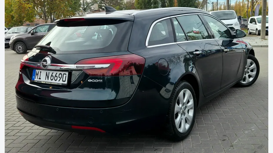 OPEL Insignia -