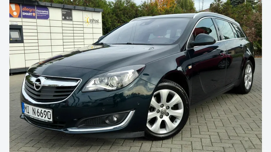 OPEL Insignia -